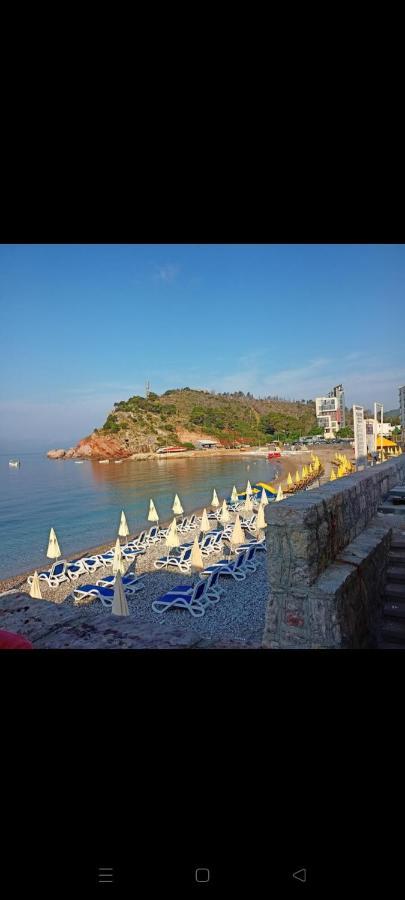 Anika Hotel Sutomore Exterior photo